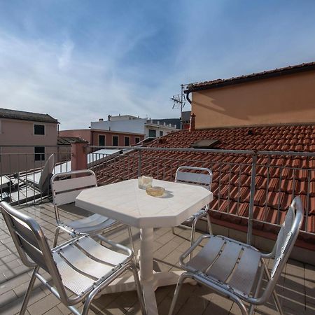 Apartamento 188B - Casa Di Nina Moneglia Con Terrazza - 2Min Dal Mare Exterior foto